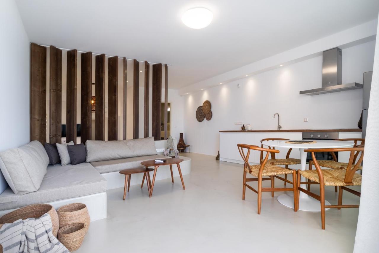 Wave, An Idyllic Seafront Suite By Nirousuites Kokkini Hani Экстерьер фото