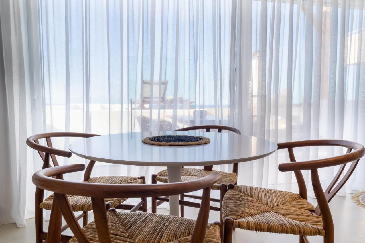 Wave, An Idyllic Seafront Suite By Nirousuites Kokkini Hani Экстерьер фото