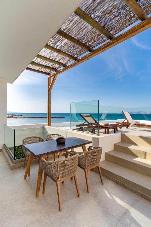 Wave, An Idyllic Seafront Suite By Nirousuites Kokkini Hani Экстерьер фото